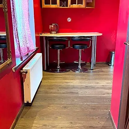 Apartamenti Hotel *