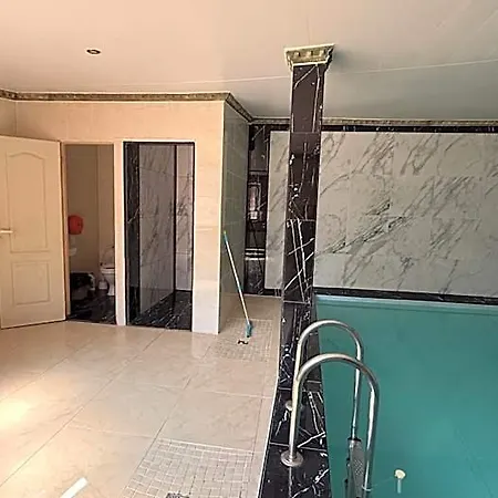 Hotel Apartamenti Riga